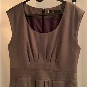 Anne Klein | Grey Office Dress: Size “10” With Pockets!